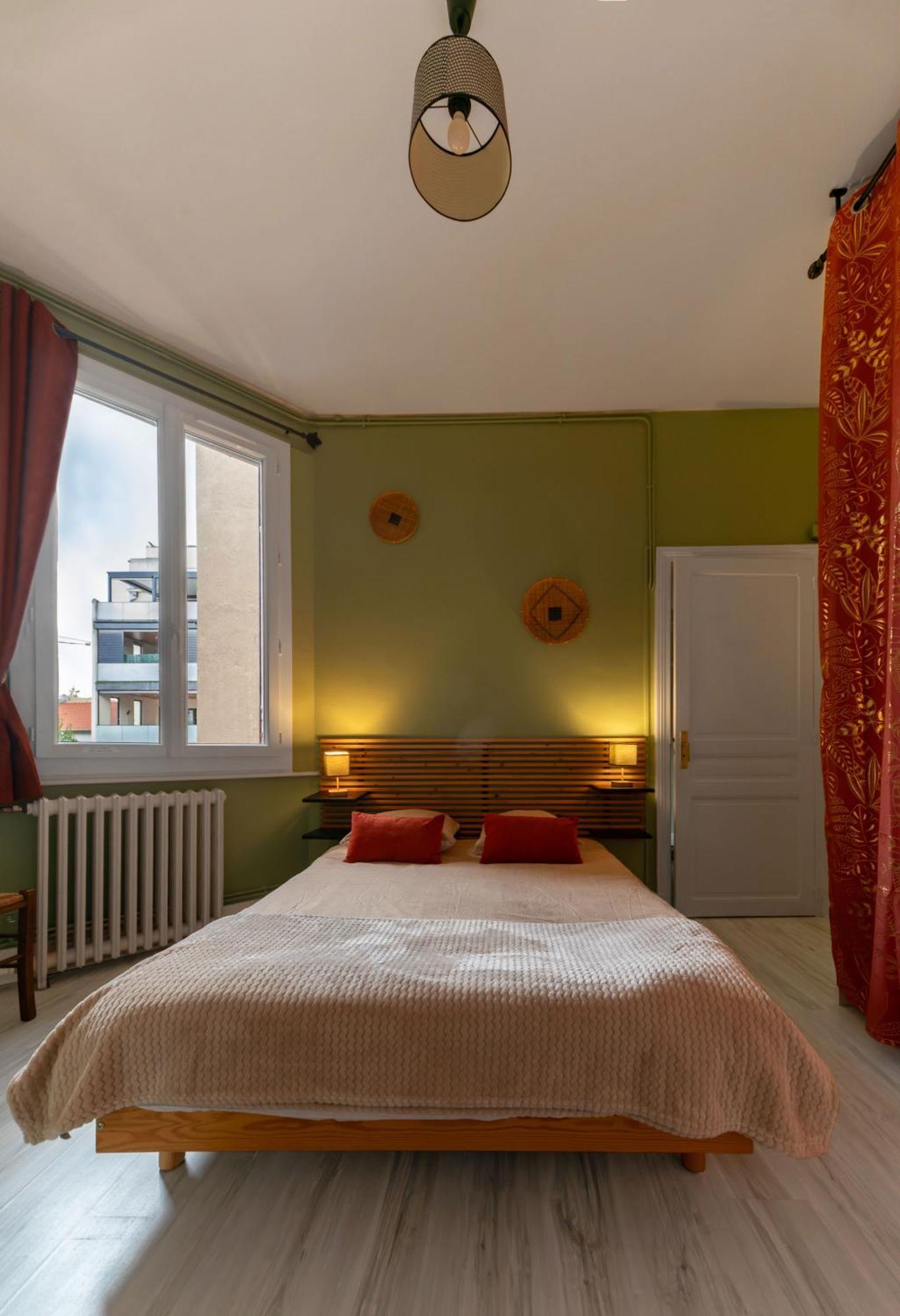 Le Louis B - Appartement Calme Et Lumineux Proche Thermes Vichy Eksteriør billede